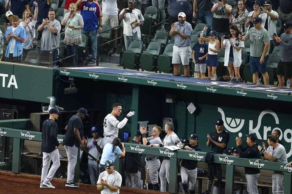 Yankees Rangers Baseball